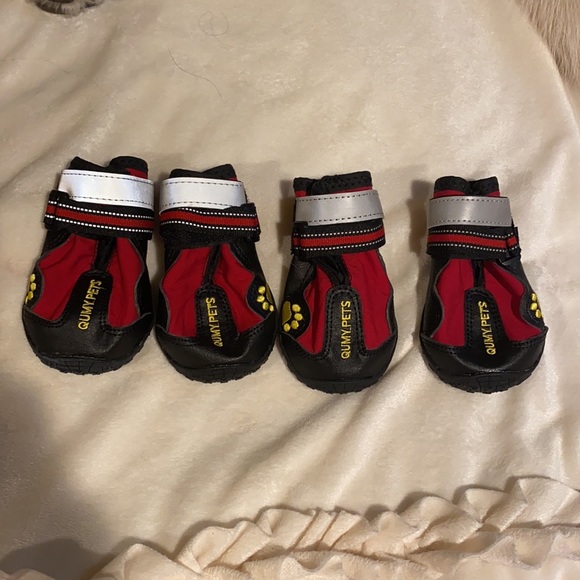 Doggie shoes- size 5 with rubber soles - Picture 6 of 15